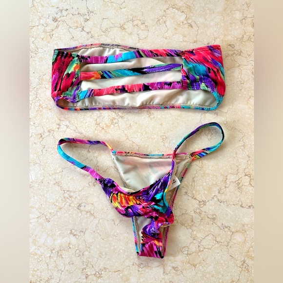 Colourful bikini set - size small #hotgirlsummer - Picture 2 of 2